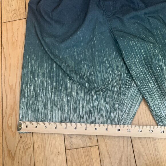 Nike Dri-fit Shorts Big Swoosh Men’s XL Running Swimming Outdoor Hiking Camping - Picture 6 of 7